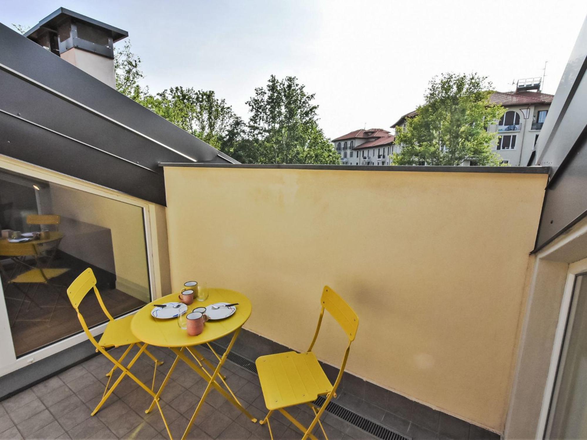 Apartment White Attic Terrace By Interhome Milan Exterior photo